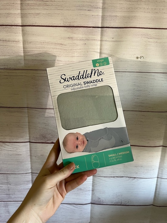 SwaddleMe Other - Brand new Swaddle me swaddle 0-3 months